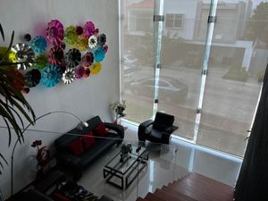 Casa en Residencial Solares en Venta