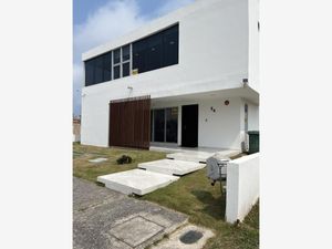 Casa en Venta en Residencial Playa Dorada Alvarado