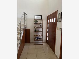 Casa en Venta en Las Lomas Residencial Alvarado