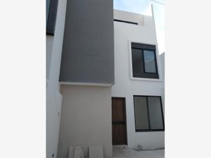 Casa en Venta en Ampliación Momoxpan San Pedro Cholula