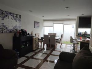 Casa en Venta en Fracc Arboledas del Pedregal Puebla