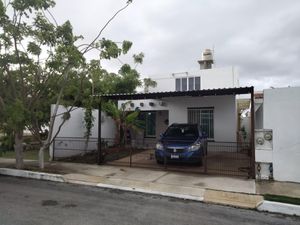 VENTA | CASA EN ESQUINA| 4 RECAMARAS | PRIVADA CON VIGILANCIA