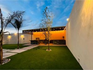 CountryHouse en Venta en Pedregal de las Lomas Arteaga