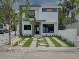 Casa en Venta en Lomas de la Selva Cuernavaca