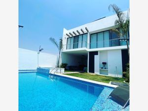 Casa en Venta en Club de Golf Santa Fe Xochitepec