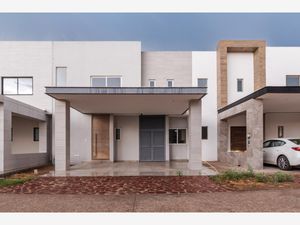 Casa en Venta en Altozano la Nueva Laguna Gómez Palacio