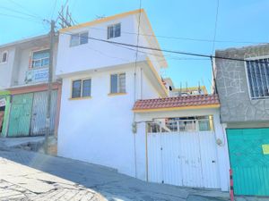 Casa en venta en Rio Blanco Mz 403 Lt 3, Cardenas del Rio, Atizapán de  Zaragoza, México, 52928.