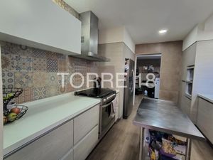 Departamento en Venta en Hacienda de las Palmas Huixquilucan