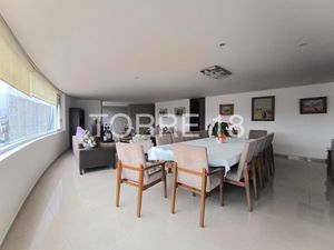 Departamento en Venta en Hacienda de las Palmas Huixquilucan