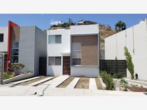 Casa en Renta en La Rioja Residencial Tijuana