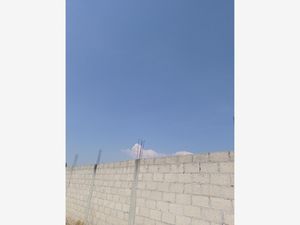 Terreno en Venta en San Miguel Totocuitlapilco Metepec