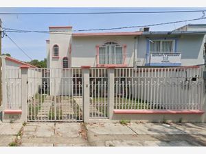 Casa en Venta en Los Laureles Tapachula