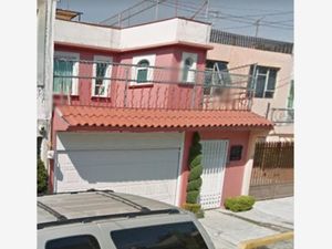 Casa en venta en RTNO 25 DE CECILIO ROBELO 11, Jardin Balbuena, Venustiano  Carranza, Ciudad de México, 15900. Metro Balbuena, Metro Moctezuma, Metro  San Lázaro