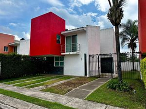 Casa en Venta en Santa Cruz de las Flores Tlajomulco de Zúñiga