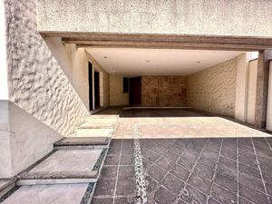 Casa en Venta en Bugambilias Zapopan