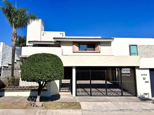 Casa en Venta en Bugambilias Zapopan