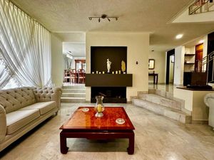 Casa en Venta en Ciudad Bugambilia Zapopan