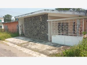 Casa en Venta en Chichicapa Comalcalco