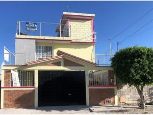 Casa en Venta en Heraclio Bernal San Juan del Río