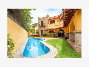 Casa en Venta en Jardines de Delicias Cuernavaca