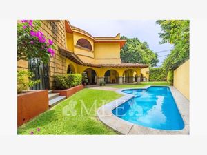 Casa en Venta en Jardines de Delicias Cuernavaca