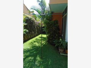 Casa en Venta en Palmira Tinguindin Cuernavaca