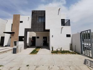 Casa en Venta en Las Puertas del Desierto Torreón