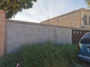 Terreno en Venta en Villa Jardín Lerdo