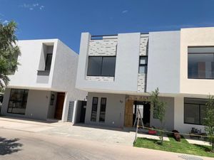 Casa en Venta en Bosques Vallarta Zapopan