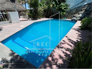 ¡Espectacular casa en venta frente al Lago! - Recibe rentas de +$80,000 mensuale