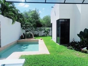 Venta de casa  Conkal Yucatán | Amueblada | Esquina