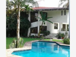 Casa en venta en Sumiya, 62563 Cuernavaca, Mor., México.