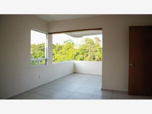 Casa en Venta en Lomas de Zompantle Cuernavaca