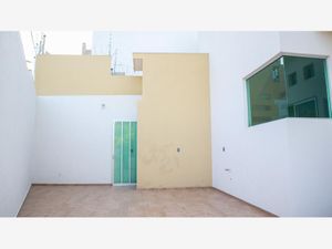 Casa en Venta en Lomas de Zompantle Cuernavaca