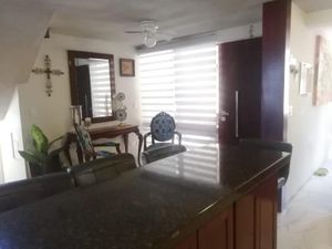 Casa en Venta en Contry la Silla Guadalupe