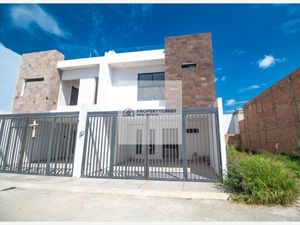 Casa en Venta en Del Carmen Lagos de Moreno