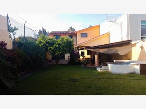 Casa en Venta en Las Fincas Jiutepec