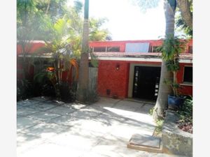 Casa en Venta en Las Quintas Cuernavaca