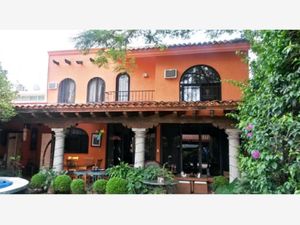 Casa en Venta en Lomas de Vista Hermosa Cuernavaca