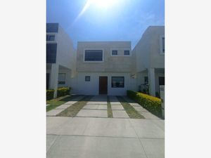 Casa en Venta en Residencial el Refugio Querétaro