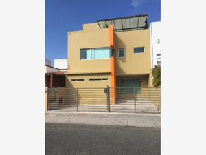 Casa en Venta en Residencial el Refugio Querétaro