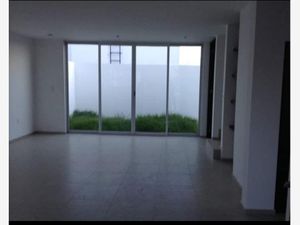 Casa en Renta en Residencial el Refugio Querétaro