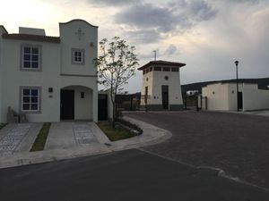 Casa en Renta en Residencial el Refugio Querétaro