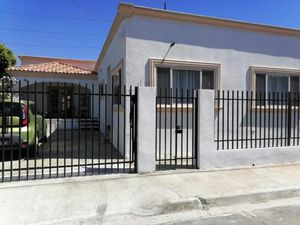 Casa en Renta en Maestros Estatales Mexicali