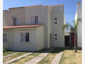 Casa en venta en Av. Providencia 210, Rancho Santa Mónica, Aguascalientes,  Aguascalientes, 20286.
