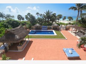 CountryHouse en Venta en Playa del Carmen Solidaridad