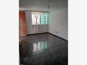 Casa en Venta en Residencial Las Dalias I,II,III Y IV Coacalco de Berriozábal