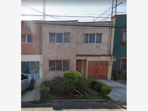 Casa en venta en Enrique Rébsamen 519, Narvarte Poniente, Benito Juárez,  03020 Ciudad de México, CDMX, México. Metro Etiopía, Metro División del  Norte, Narvarte Poniente