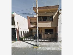 Casa en Venta en Prado Churubusco Coyoacán