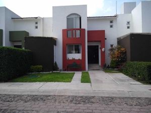 Casas en Portal del Angel, 76900 El Pueblito, Qro., México
